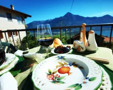 Lägenhet Casa Vacanza Sul Lago Di Como