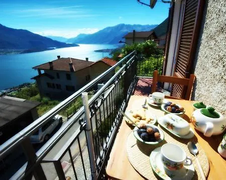 Lägenhet Casa Vacanza Sul Lago Di Como *